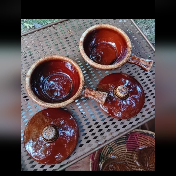 2 vintage Hull USA Brown Drip Glaze Oven Proof Bean Pot bowls with lids - Picture 2 of 7